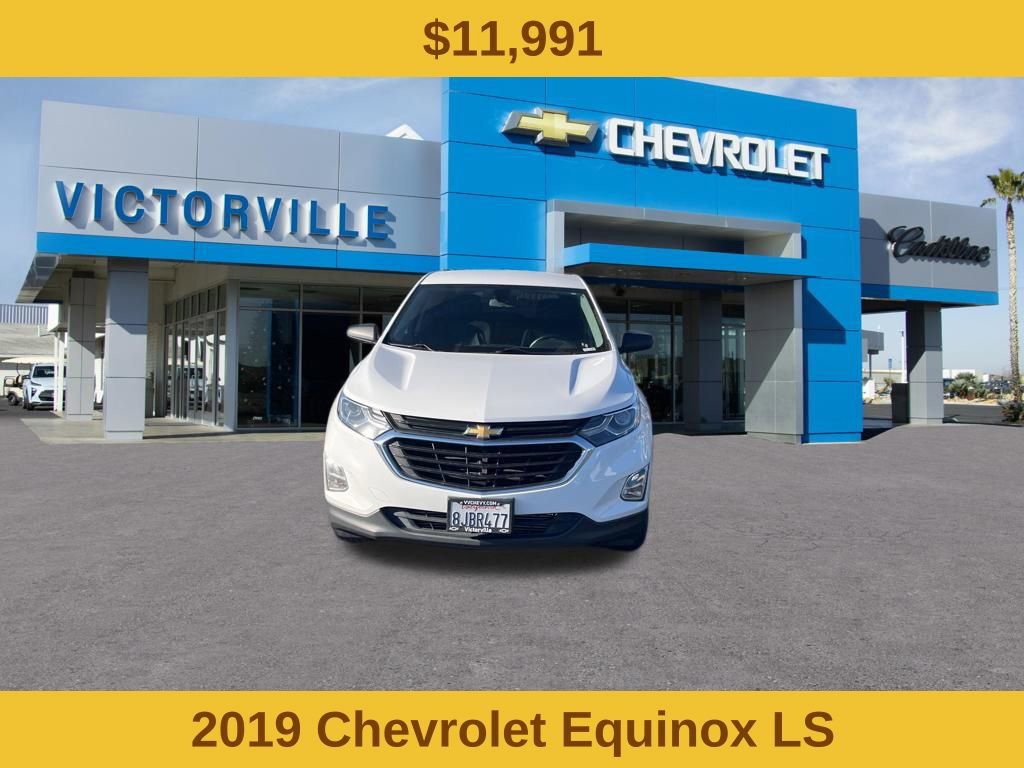 Used 2019 Chevrolet Equinox LS FWD image 2