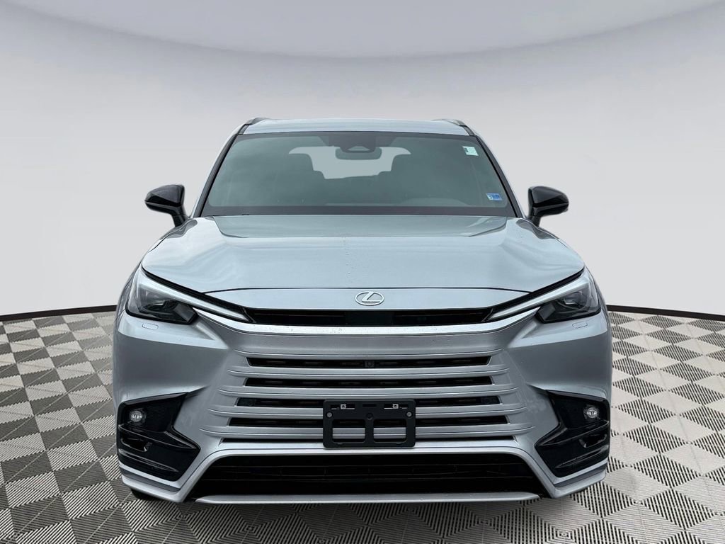 Used 2026 Lexus TX 500h AWD w/ Technology Package image 6