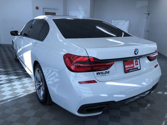 Used 2016 BMW 750i xDrive image 13