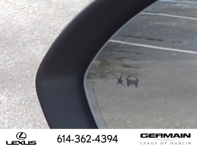 Used 2022 Buick Envision Avenir w/ Technology Package II image 32