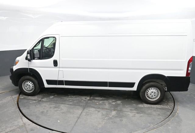Used 2025 RAM ProMaster 2500 w/ Convenience Group image 26