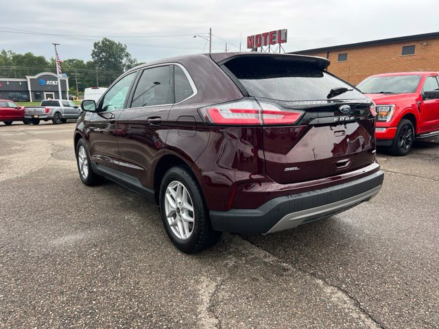Certified 2024 Ford Edge SEL w/ Convenience Package AWD/4WD image 6