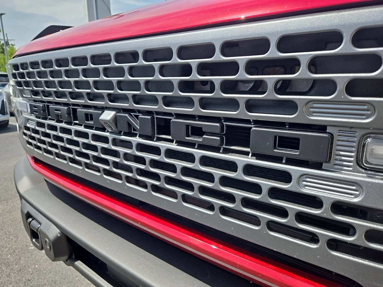 Used 2025 Ford Bronco Badlands AWD/4WD image 7