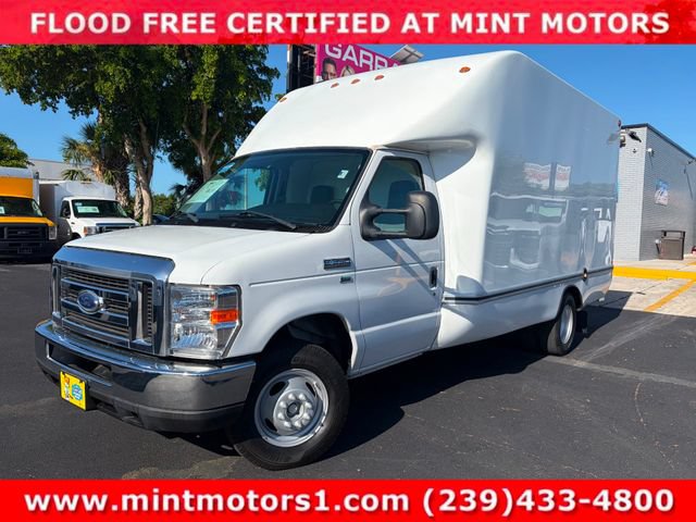 Used 2019 Ford E-350 and Econoline 350 Super Duty RWD image 11