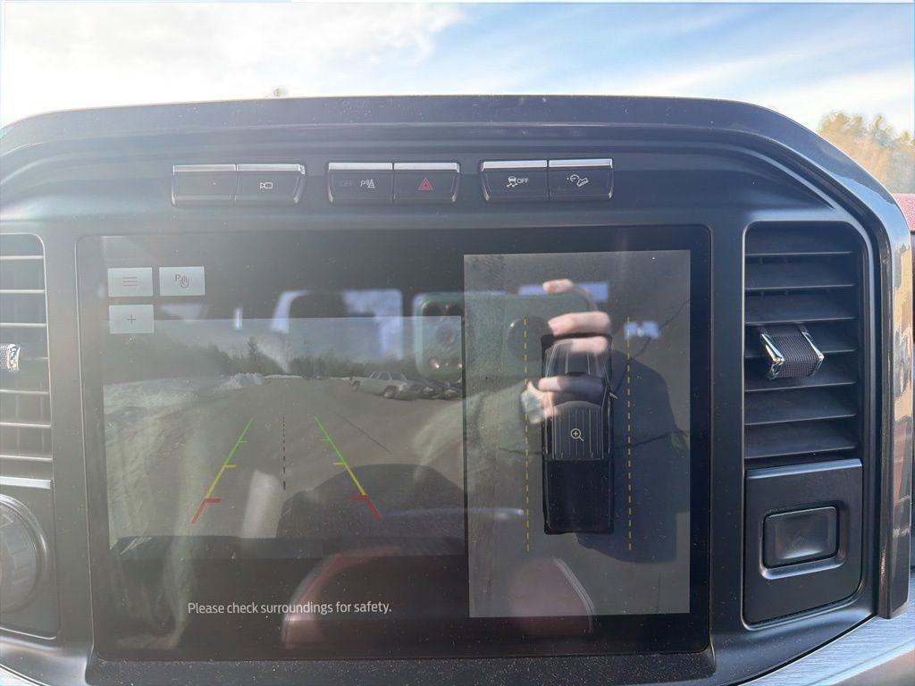 Used 2022 Ford F150 Lariat w/ Equipment Group 502A High image 29