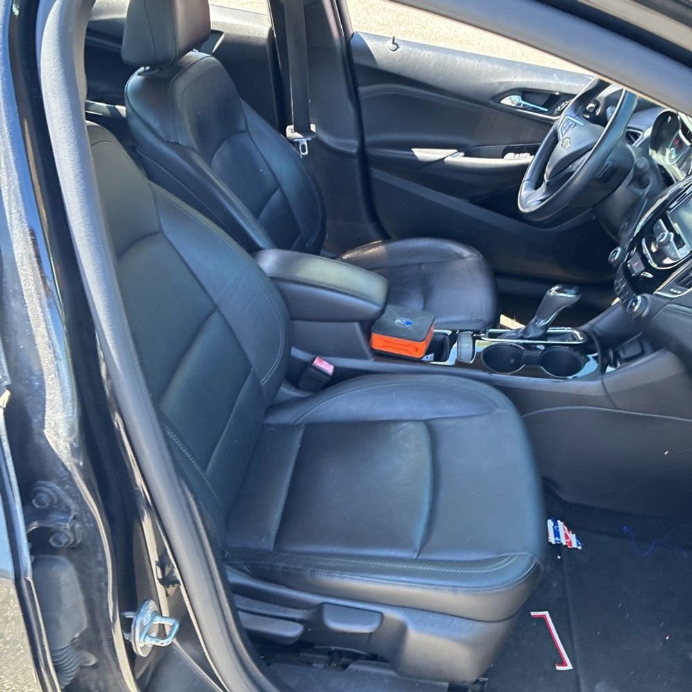 Used 2016 Chevrolet Cruze Premier FWD image 6