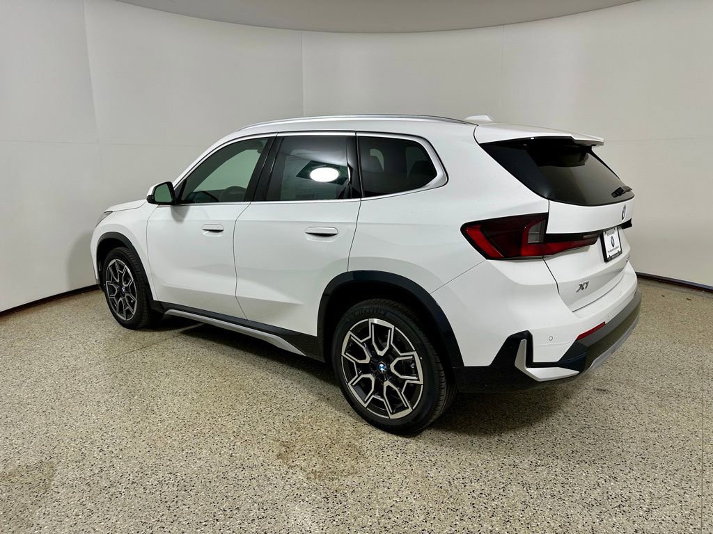 New 2025 BMW X1 xDrive28i w/ Premium Package image 4