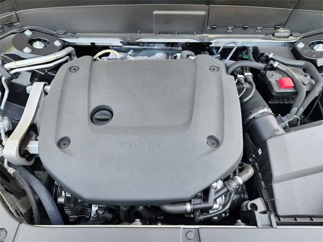 Used 2025 Volvo XC90 B6 Ultra w/ Lounge Package image 32