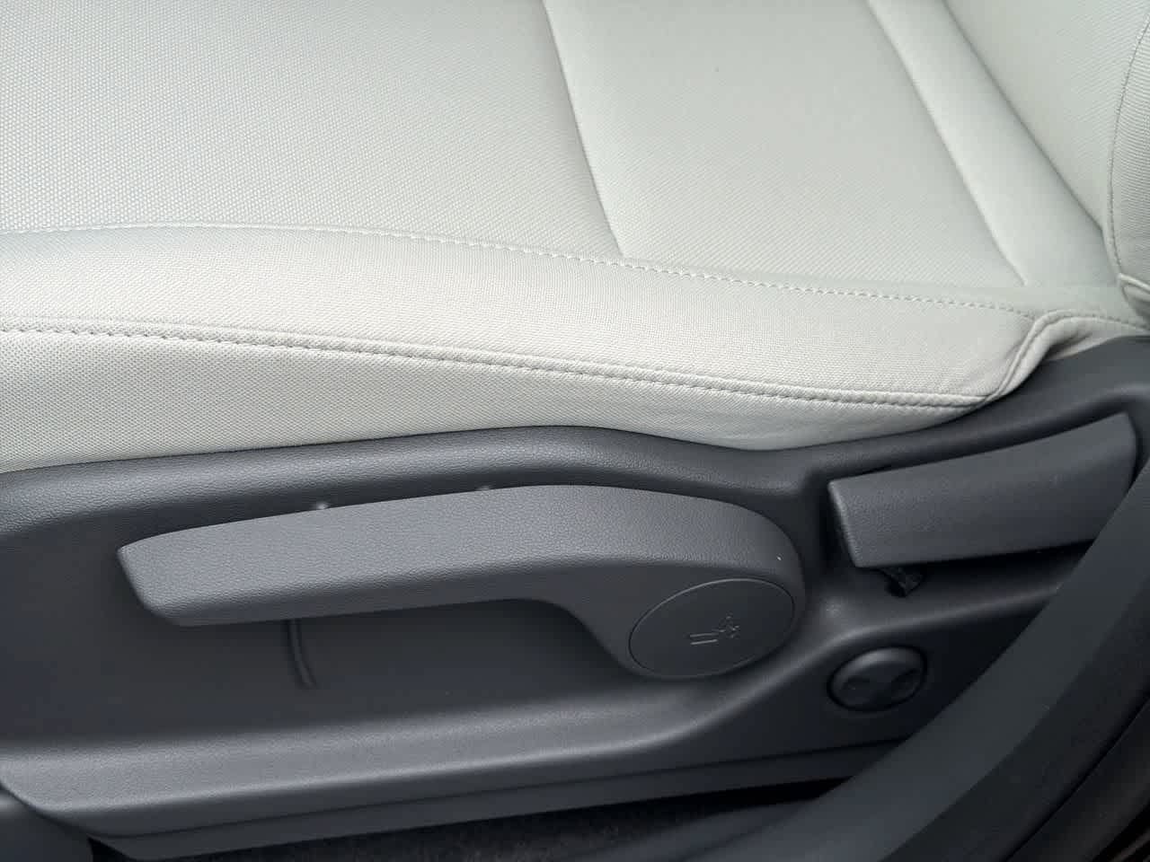 New 2027 Hyundai Santa Fe SE AWD/4WD image 12
