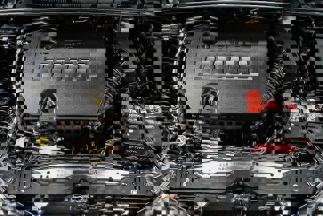 Used 2015 Toyota Corolla S image 27