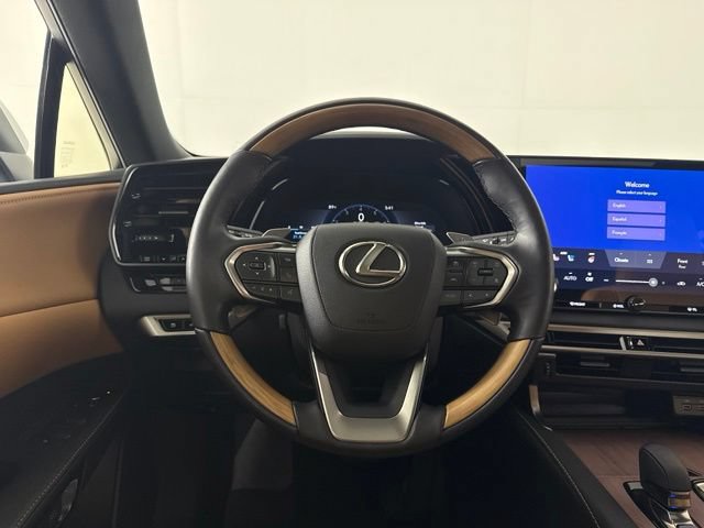 Used 2025 Lexus RX 350 Premium w/ Accessory Package (Z1) FWD image 35