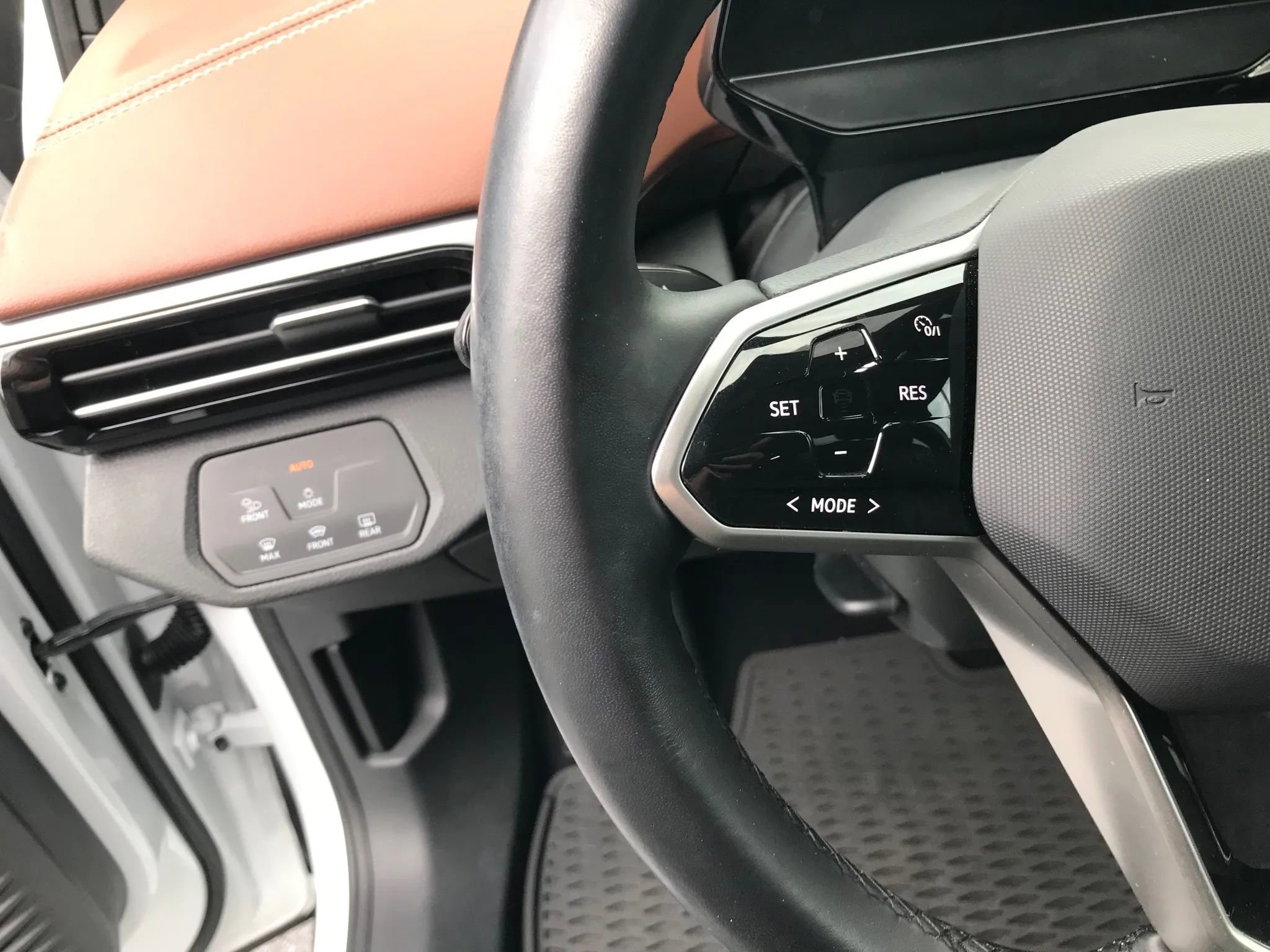 Used 2022 Volkswagen ID.4 Pro S w/ Gradient Package image 67