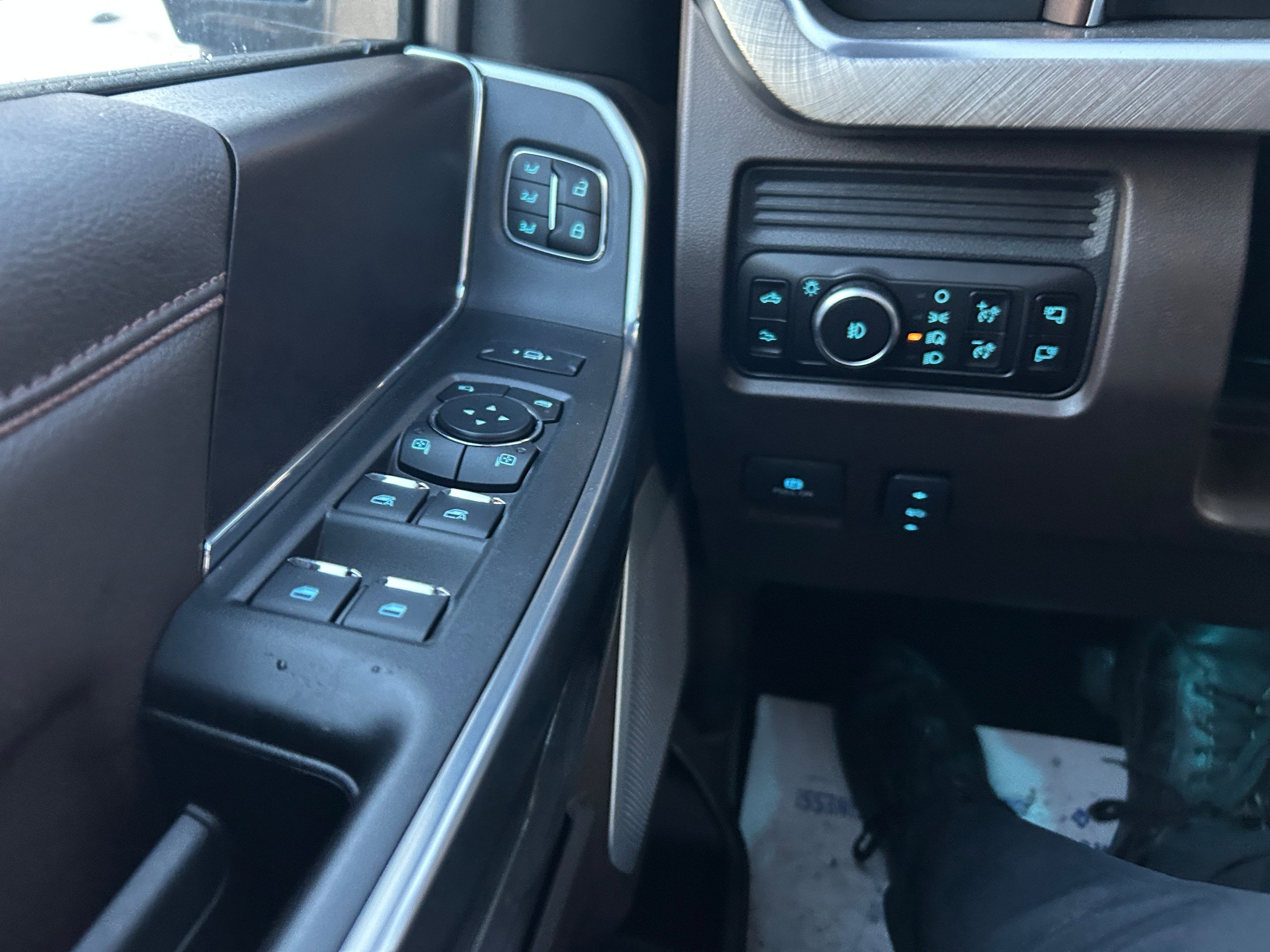 New 2026 Ford F250 King Ranch w/ Tremor Off-Road Package AWD/4WD image 47