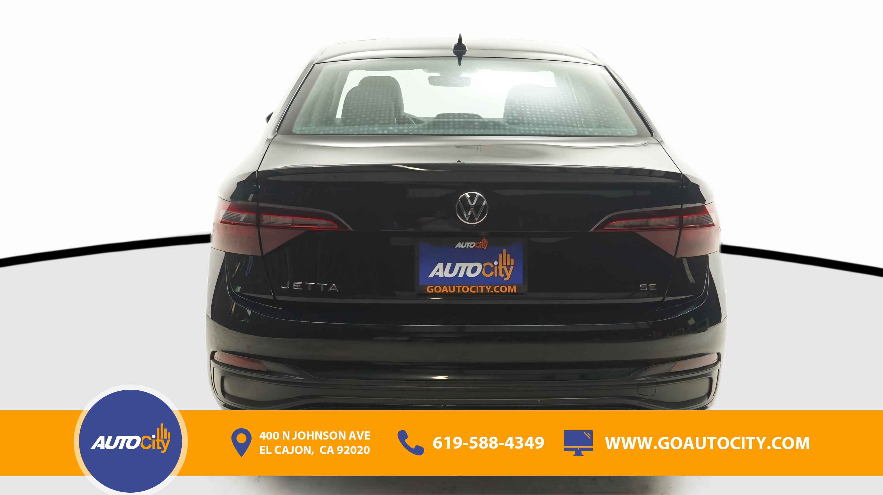 Used 2024 Volkswagen Jetta SE image 12