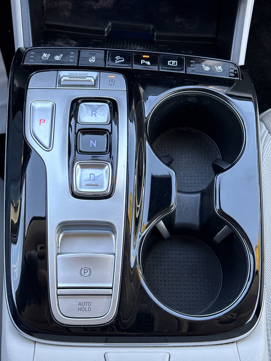 Used 2022 Hyundai Tucson Limited image 34