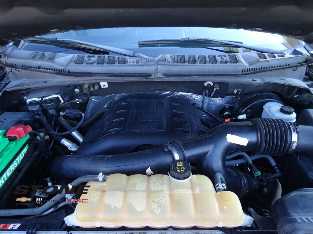 Used 2015 Ford F150 XLT w/ Equipment Group 302A Luxury image 12