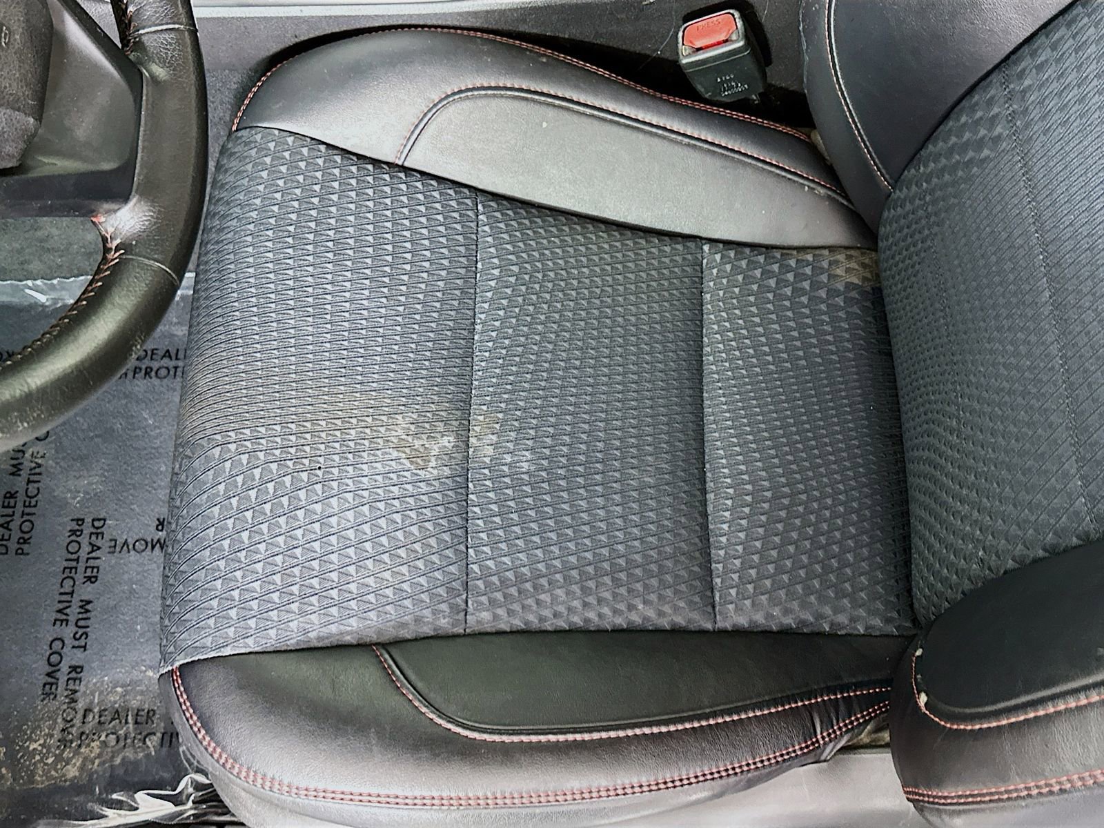 Used 2015 Toyota Camry SE FWD image 18