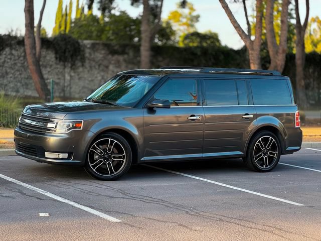 Used 2015 Ford Flex Limited w/ Equipment Group 301A FWD image 10