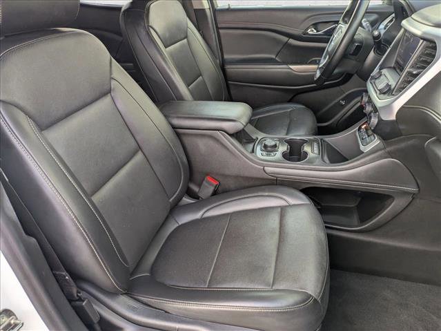 Used 2023 GMC Acadia SLT image 22
