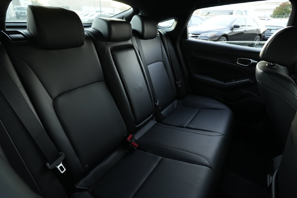 Used 2023 Acura Integra A-Spec w/ Technology Package FWD image 30