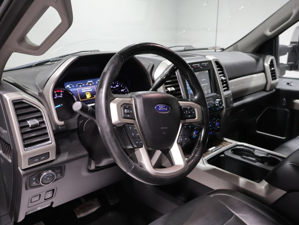 Used 2018 Ford F250 Lariat w/ Lariat Ultimate Package AWD/4WD image 14
