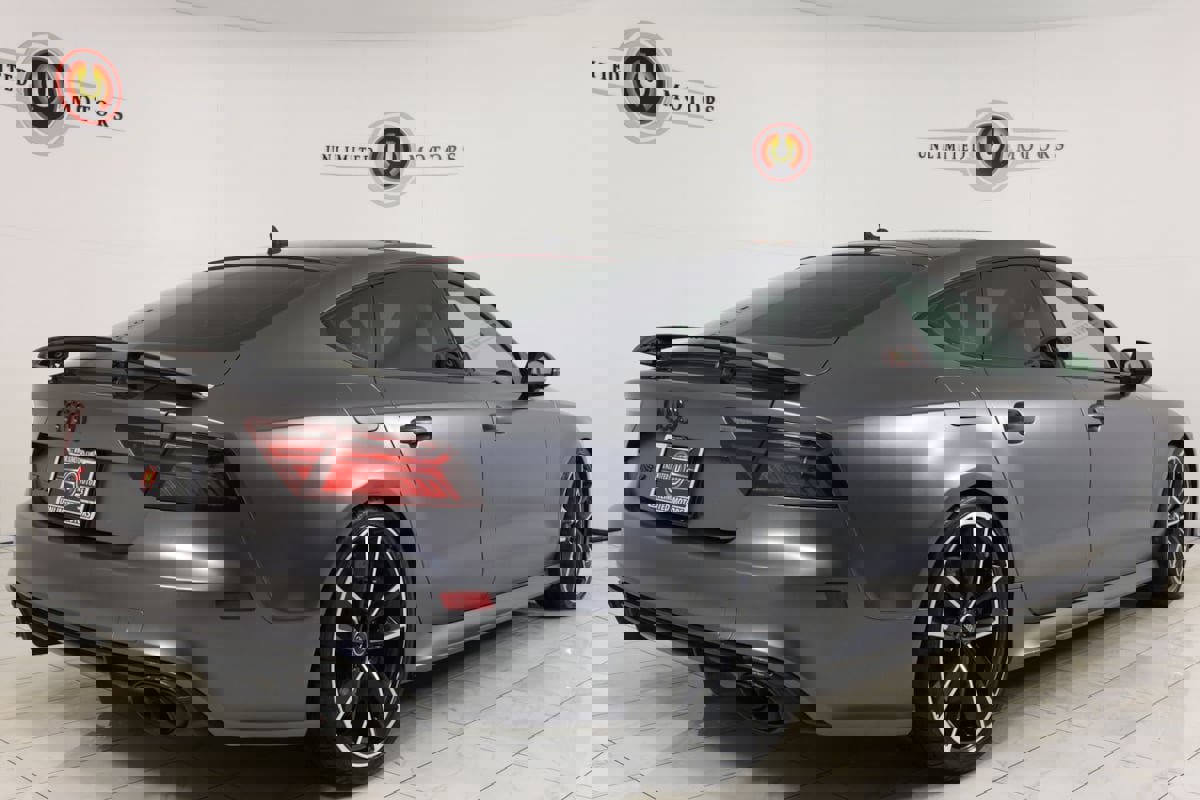 Used 2017 Audi RS 7 Performance w/ Driver Assistance Package image 3