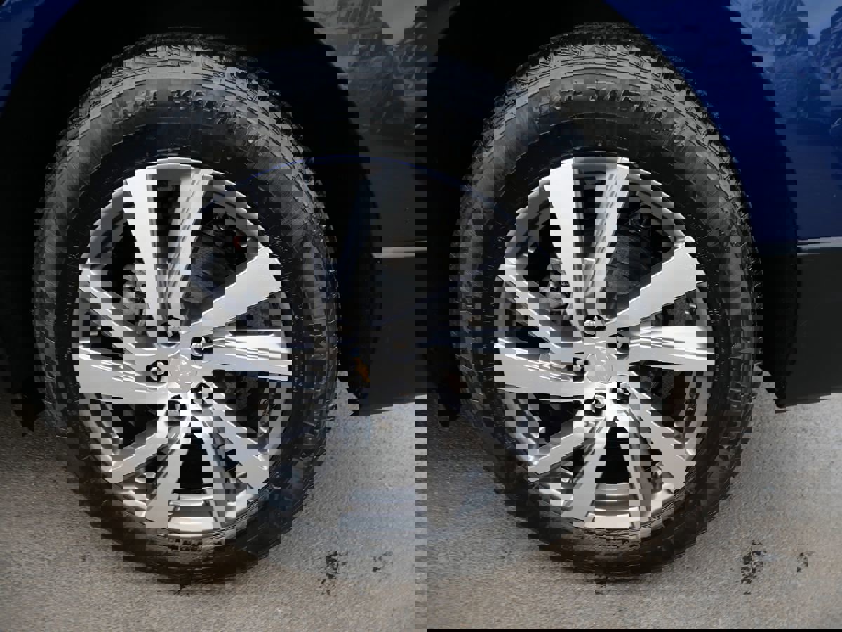 Used 2022 Chevrolet Equinox Premier image 33