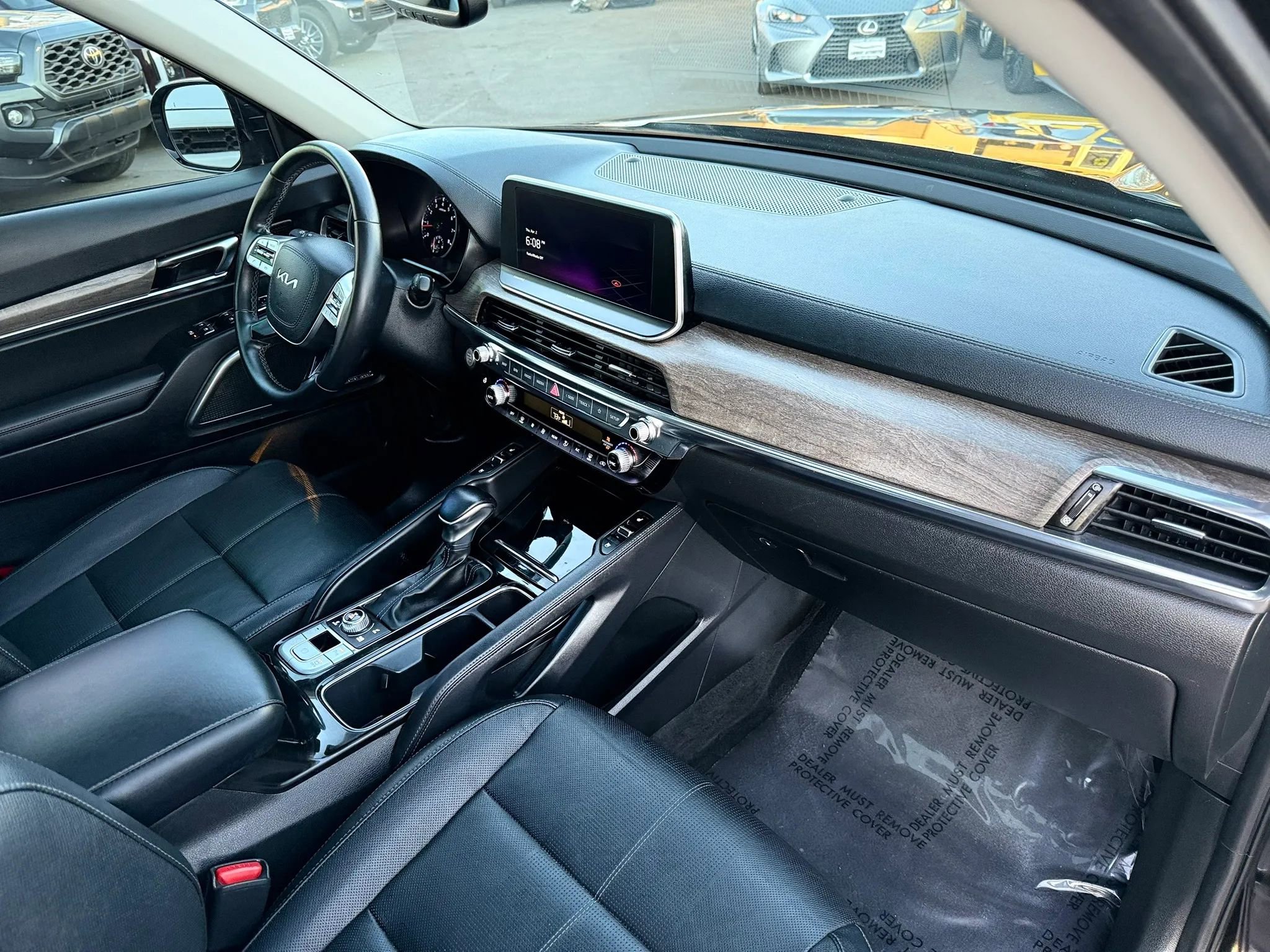 Used 2022 Kia Telluride SX w/ Nightfall Edition Package image 22