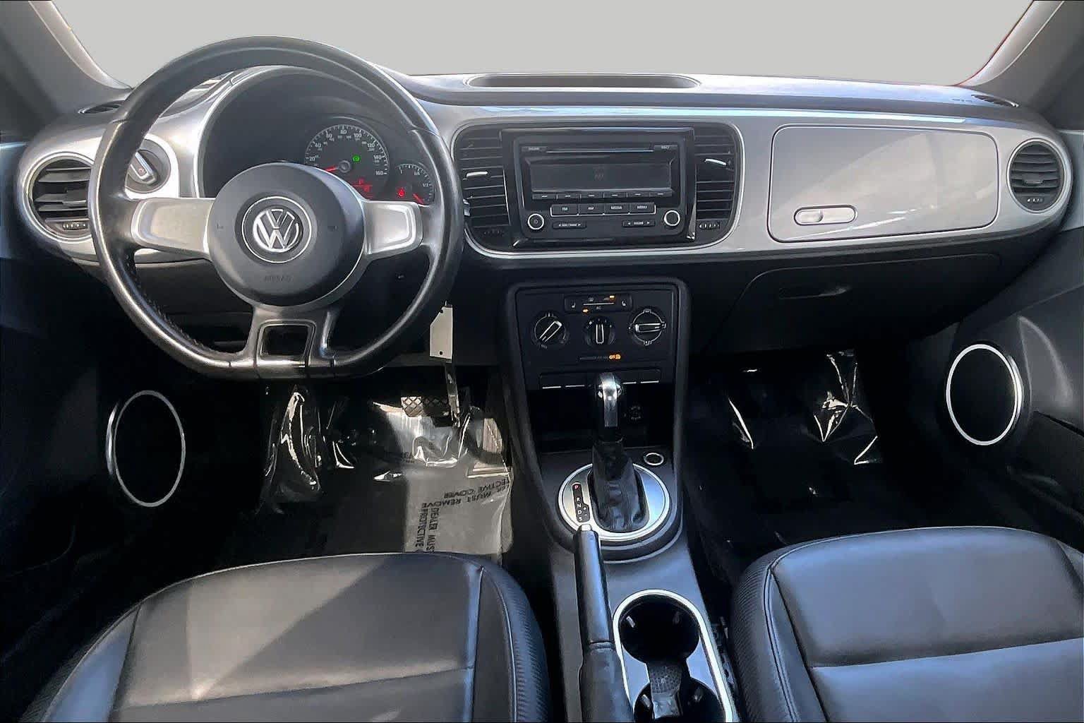 Used 2012 Volkswagen Beetle 2.5 FWD image 14