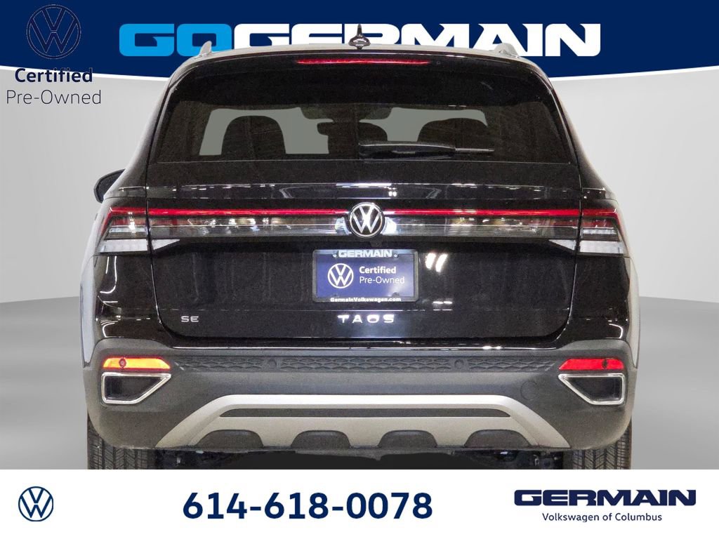 Used 2025 Volkswagen Taos SE image 10