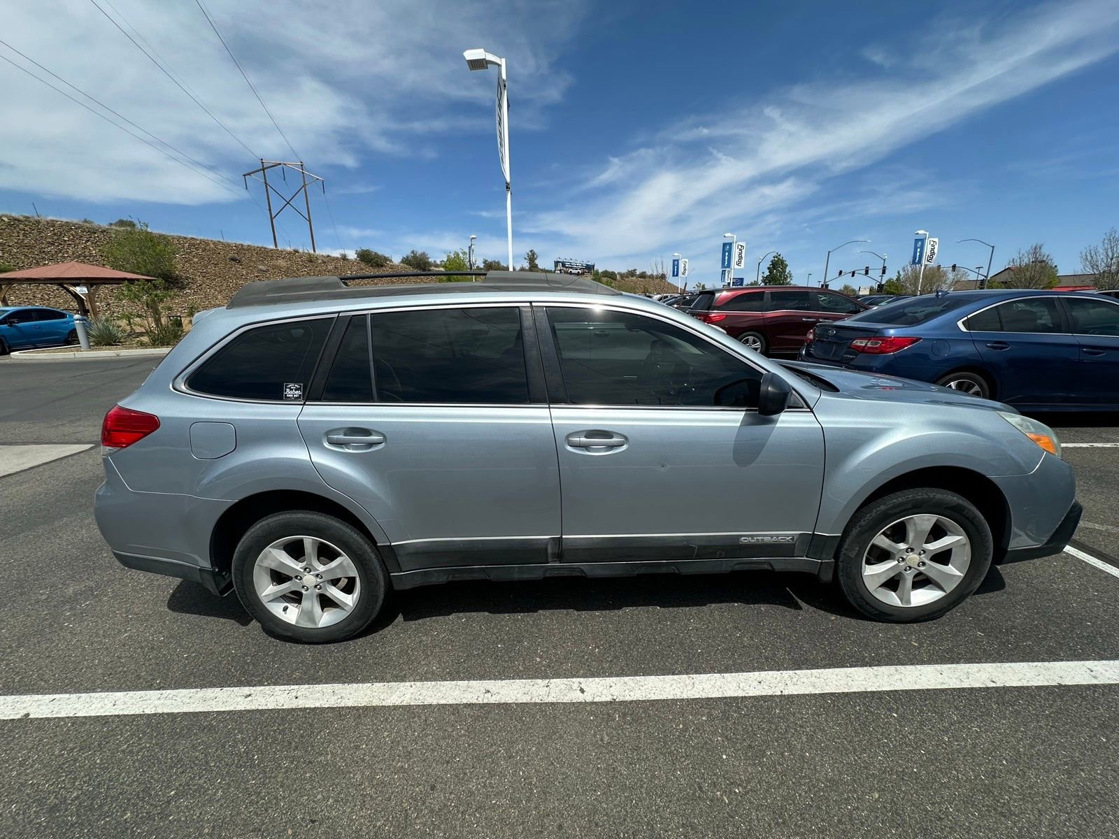 Used 2014 Subaru Outback 2.5i image 9