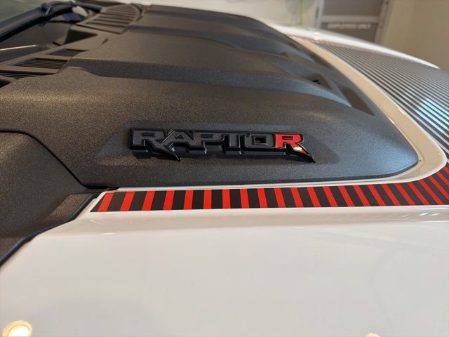 Used 2025 Ford F150 Raptor w/ Equipment Group 803A Raptor R AWD/4WD image 7