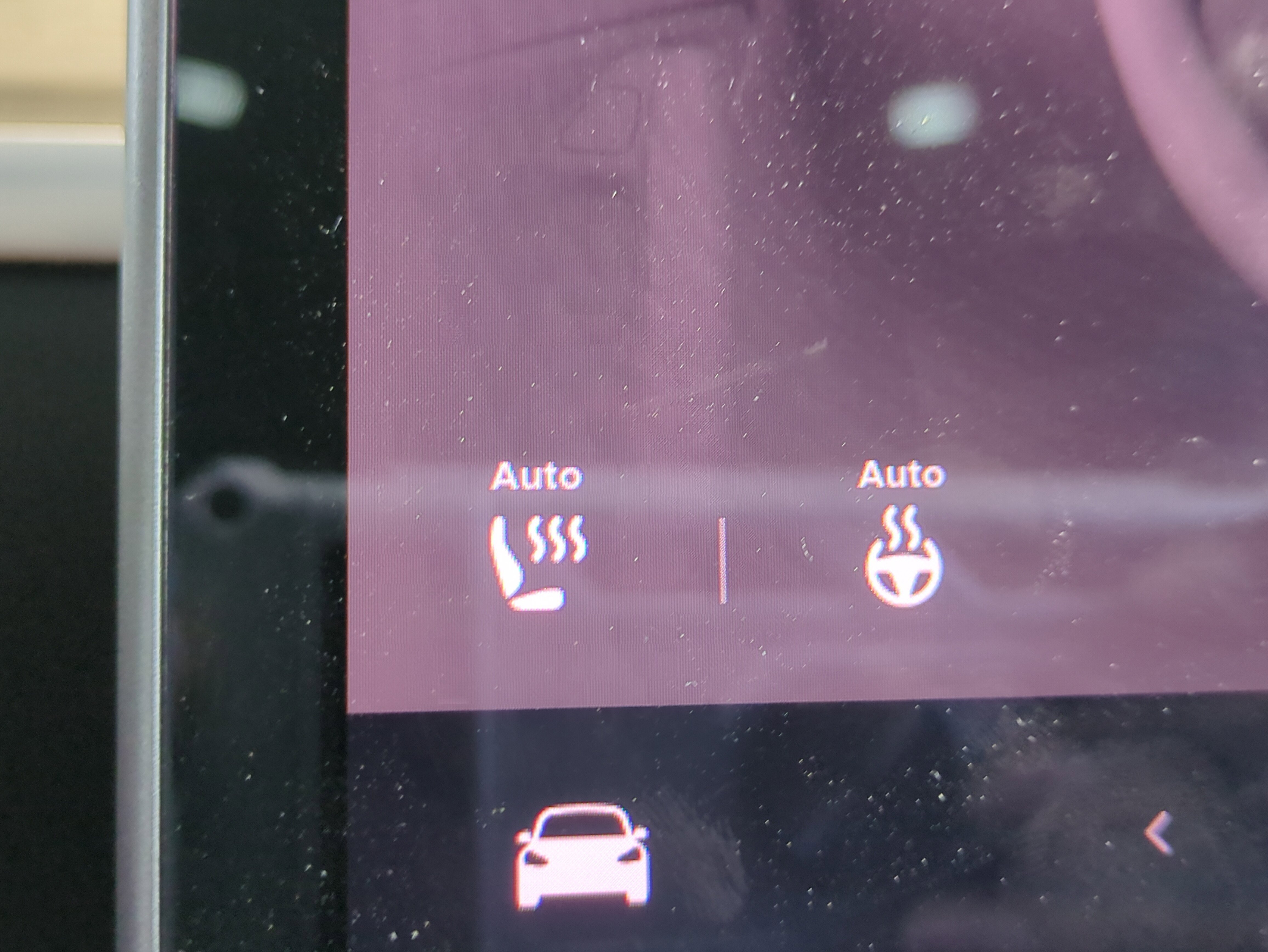 Used 2022 Tesla Model Y Long Range image 25