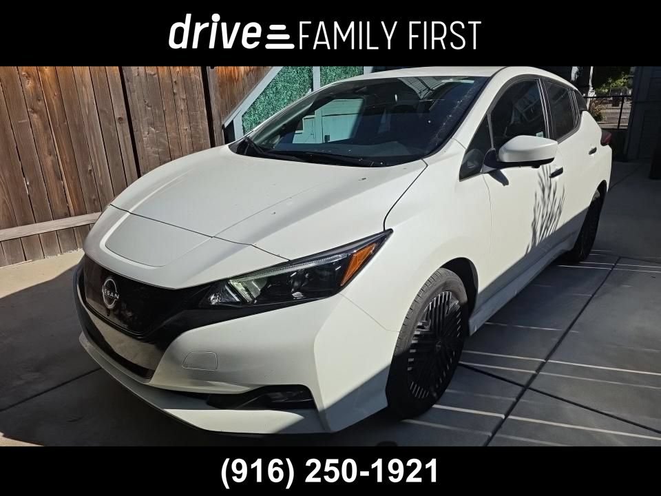 Used 2024 Nissan Leaf SV Plus FWD image 1