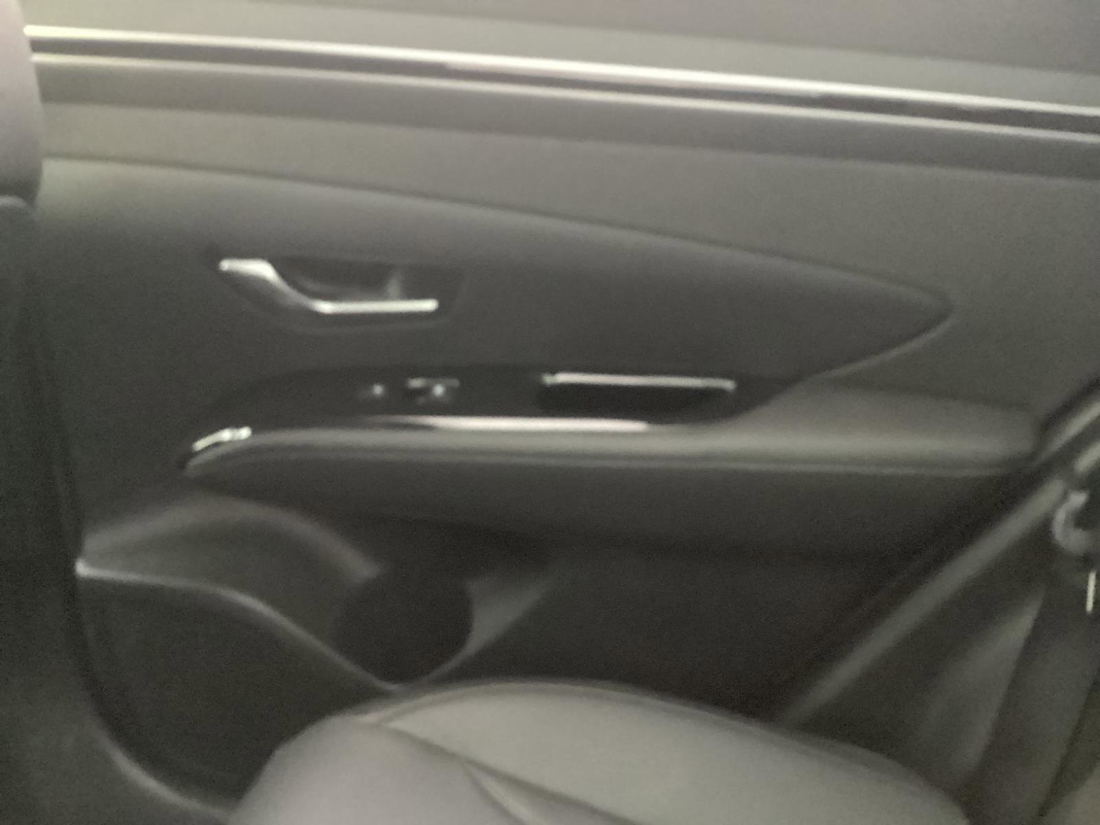 Used 2024 Hyundai Tucson Limited FWD image 13