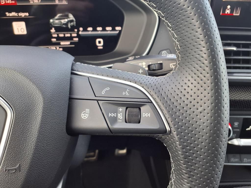 Used 2024 Audi SQ5 Prestige w/ Prestige Package image 14