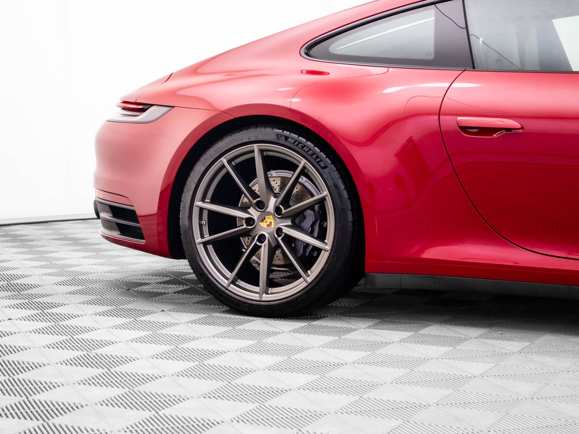 Used 2021 Porsche 911 Carrera RWD image 35