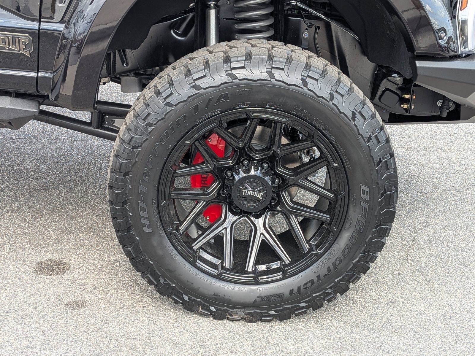 New 2026 Ford F250 Lariat w/ Black Appearance Package image 12