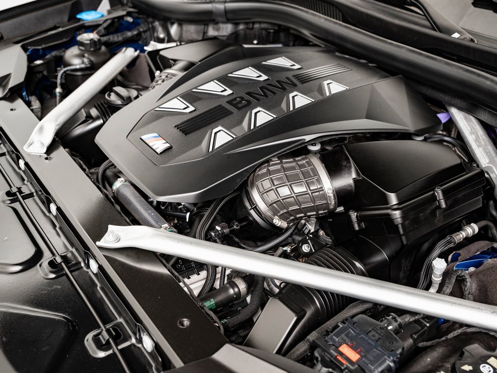 Used 2024 BMW X7 M60i w/ Executive Package image 50