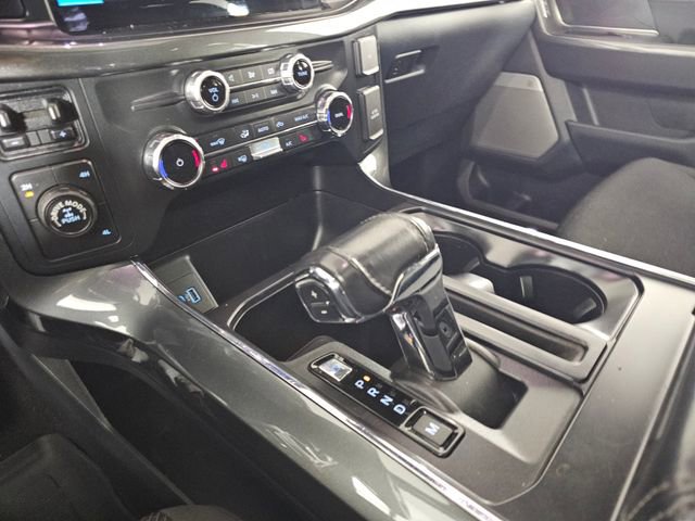 Used 2022 Ford F150 XLT w/ Equipment Group 302A High image 32