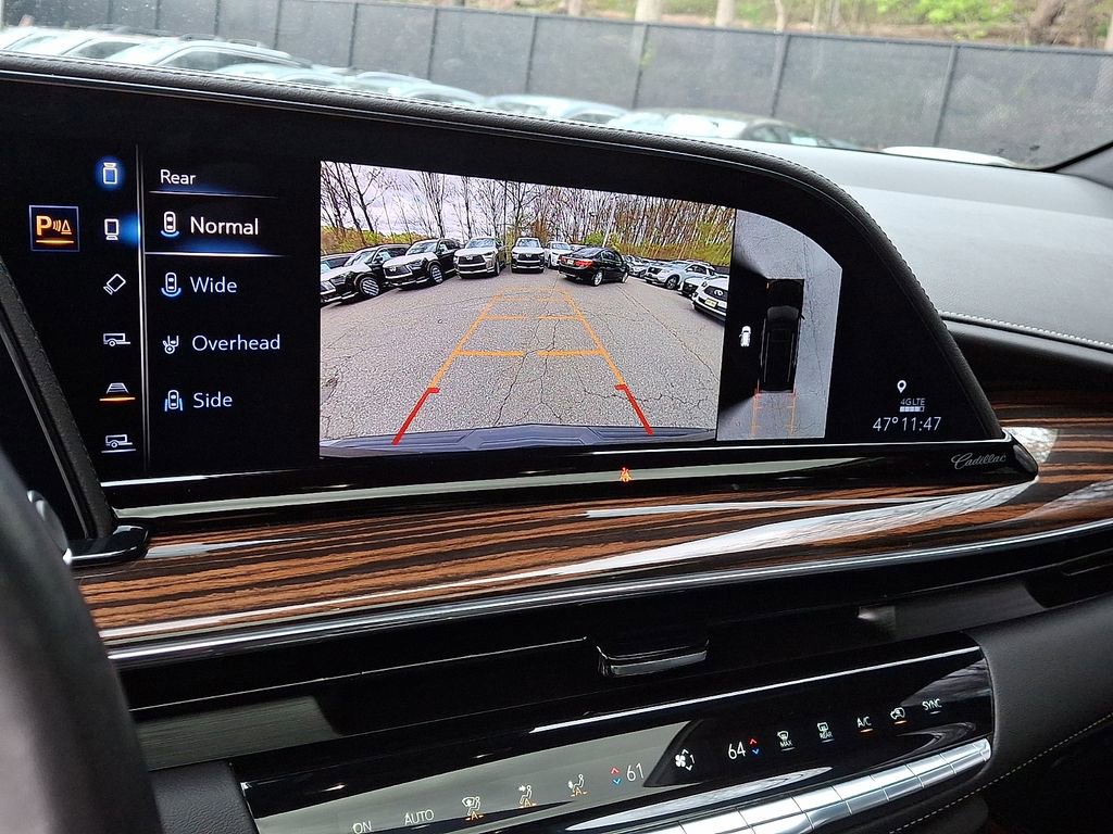 Used 2023 Cadillac Escalade Premium Luxury w/ LPO, Radiant Package AWD/4WD image 21