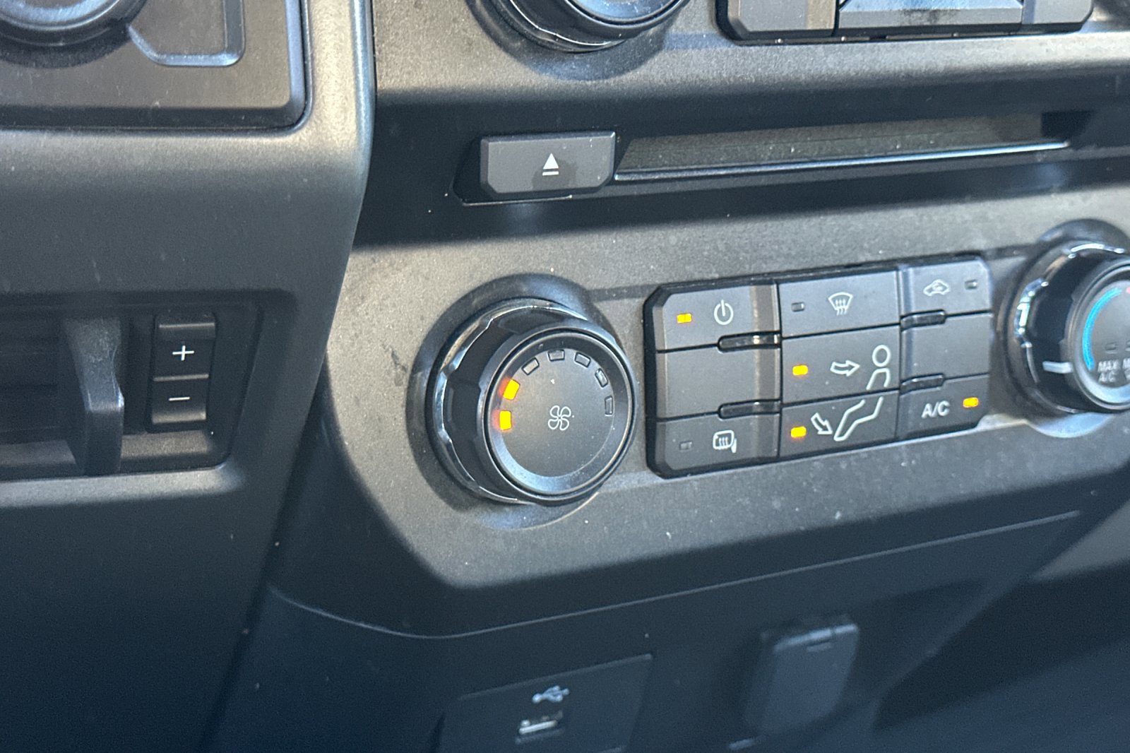 Used 2018 Ford F250 XLT image 28