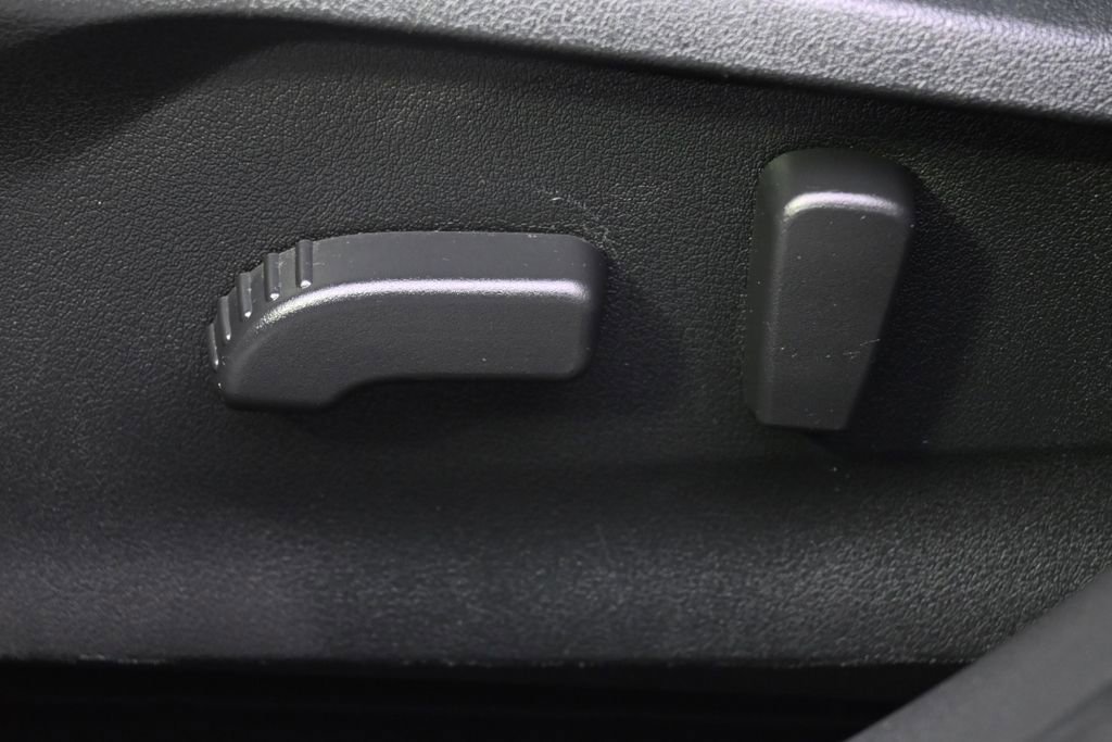 Used 2018 Subaru Crosstrek 2.0i Limited image 12