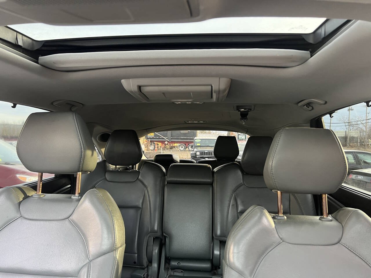 Used 2015 Acura MDX w/ Tech & Entertainment Pkg AWD/4WD image 38