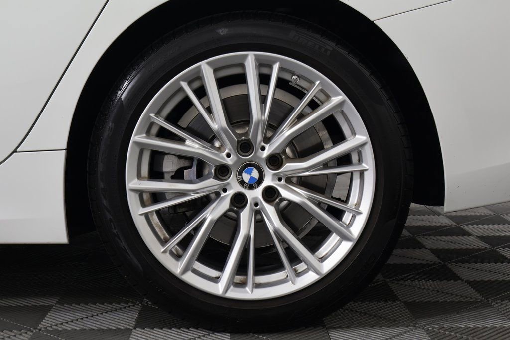 Certified 2023 BMW 330i Sedan w/ Premium Package RWD image 16
