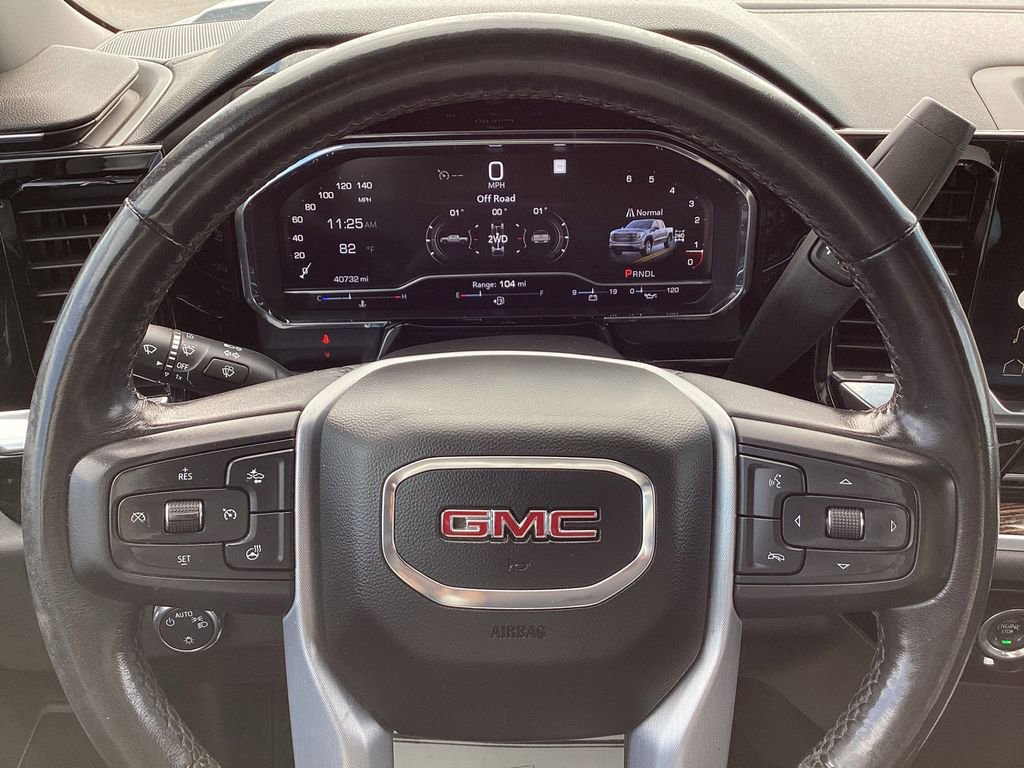 Used 2022 GMC Sierra 1500 SLE image 26