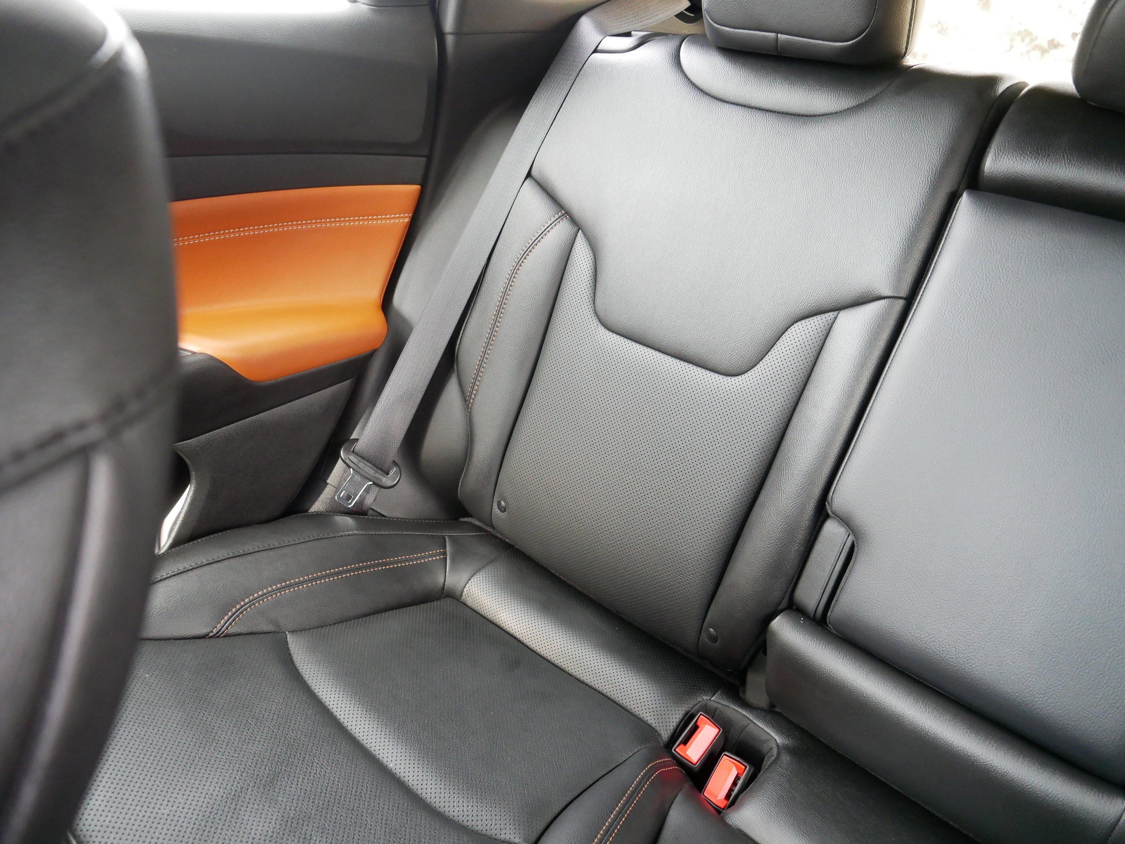 Used 2024 Jeep Compass Limited w/ Elite Group image 12