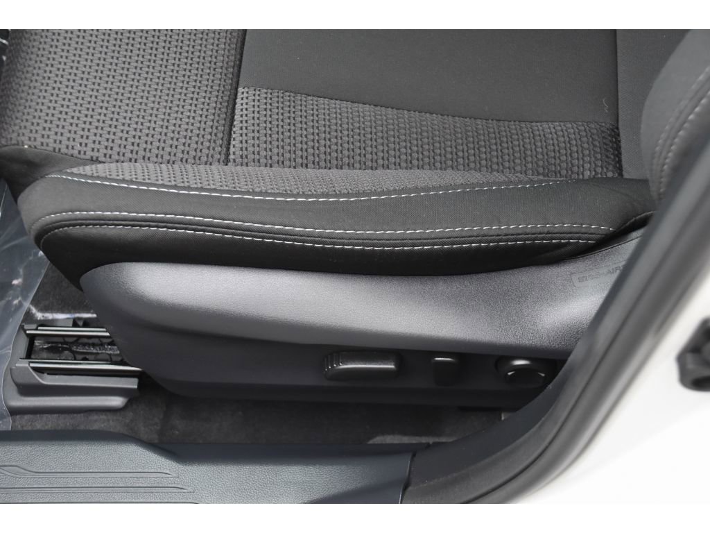 Certified 2025 Subaru Outback Premium image 33