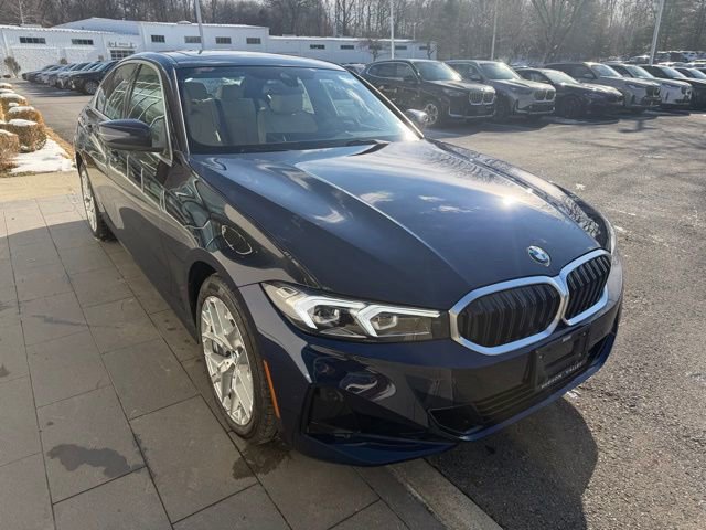 New 2026 BMW 330i xDrive Sedan w/ Convenience Package AWD/4WD image 5