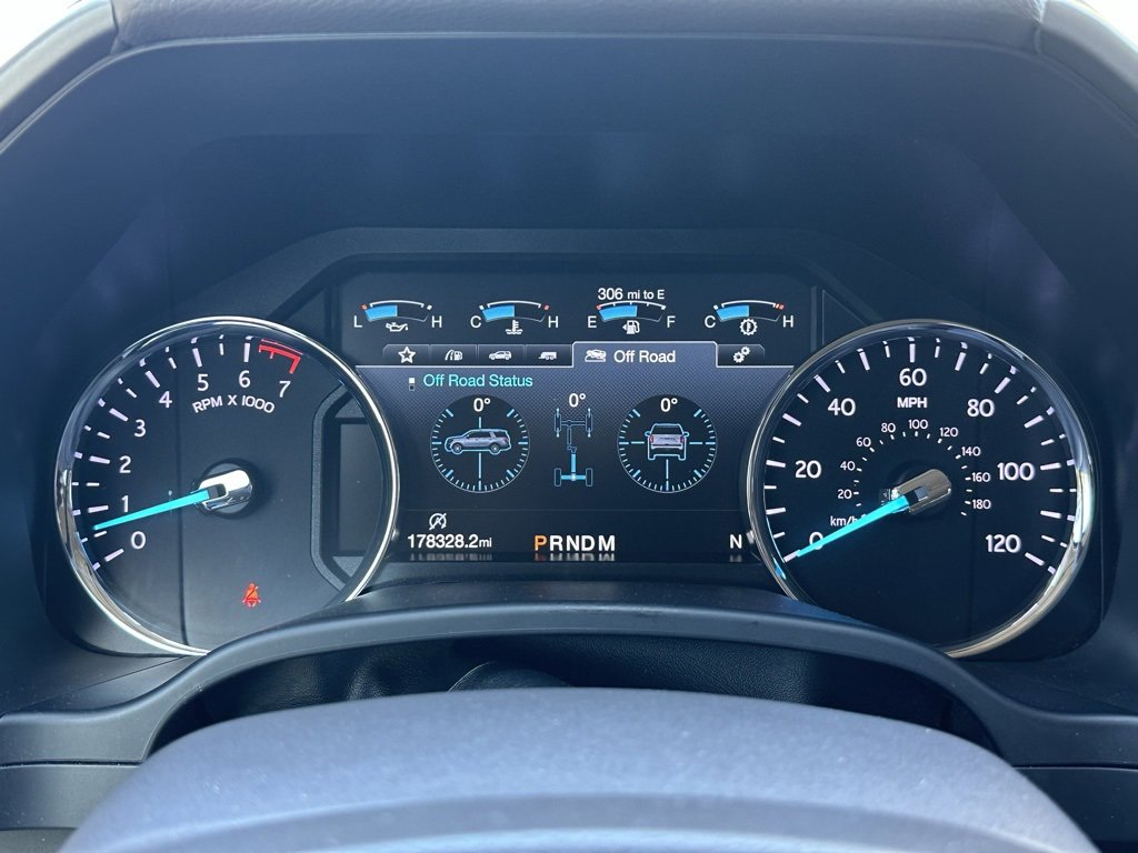 Used 2018 Ford Expedition Max XLT w/ Equipment Group 202A image 36